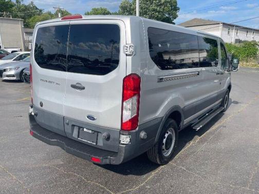 Ingot Silver Metallic 2015 Ford Transit-350 XL