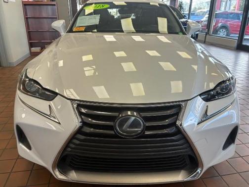 2018 Lexus IS 300 Base