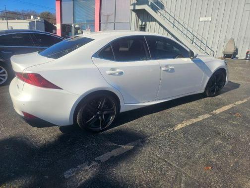 2018 Lexus IS 300 Base
