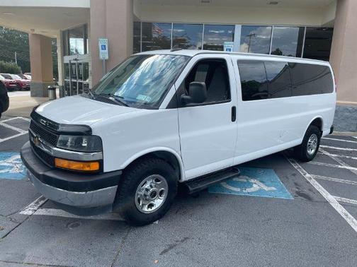 2020 Chevrolet Express 3500 LT