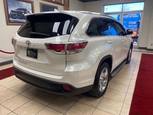 2016 Toyota Highlander Limited Platinum
