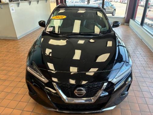 Super Black 2021 Nissan Maxima SV