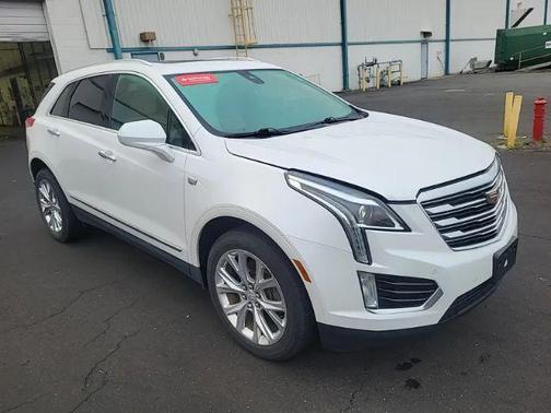 2017 Cadillac XT5 Luxury