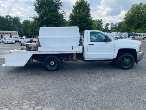 Summit White 2017 Chevrolet Silverado 3500 WT