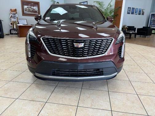 2023 Cadillac XT4 Premium Luxury