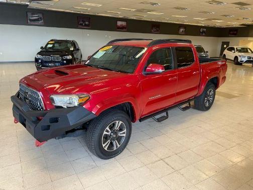 Barcelona Red Metallic 2018 Toyota Tacoma TRD Sport