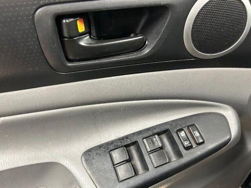2012 Toyota Tacoma Base