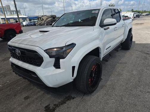 2024 Toyota Tacoma TRD Sport