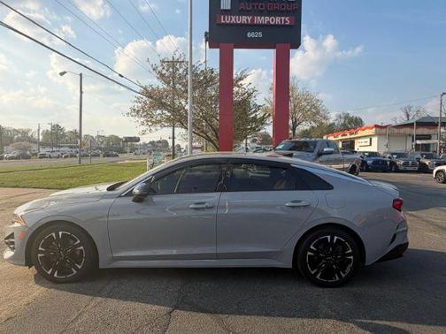 Glacial White Pearl 2022 Kia K5 GT-Line