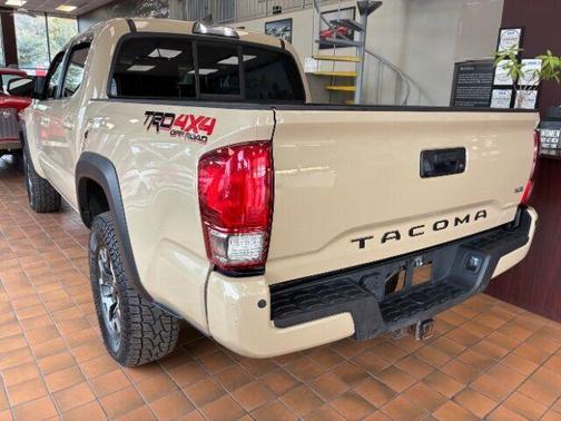 2016 Toyota Tacoma TRD Off Road