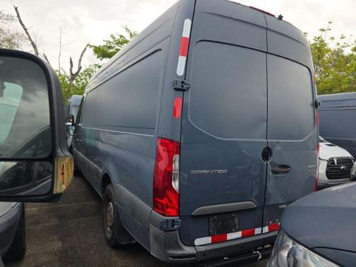 2019 Mercedes-Benz Sprinter 2500 High Roof