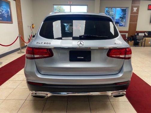 2018 Mercedes-Benz GLC 300 Base 4MATIC