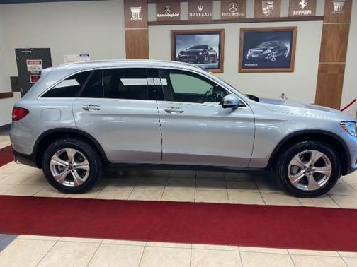 2018 Mercedes-Benz GLC 300 Base 4MATIC