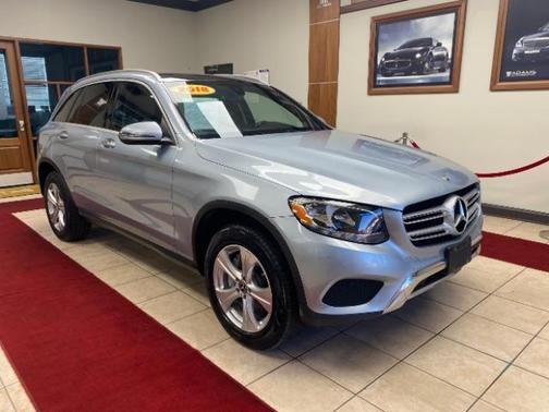 2018 Mercedes-Benz GLC 300 Base 4MATIC