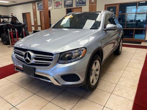 2018 Mercedes-Benz GLC 300 Base 4MATIC
