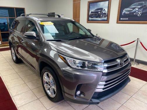 Predawn Gray Mica 2019 Toyota Highlander Limited
