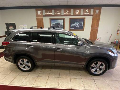 Predawn Gray Mica 2019 Toyota Highlander Limited
