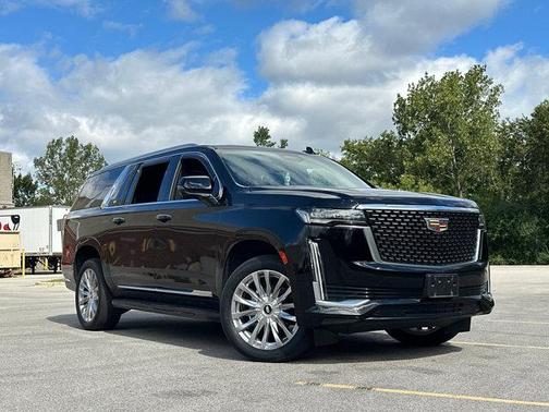 2023 Cadillac Escalade ESV Premium Luxury