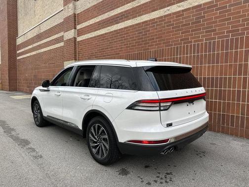 2025 Lincoln Aviator Premiere