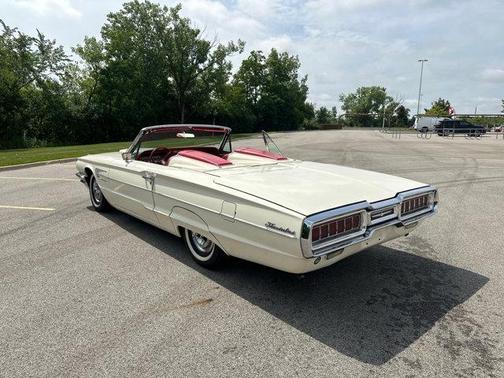 1965 Ford Thunderbird Base