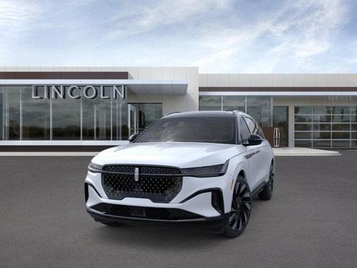 2025 Lincoln Nautilus Reserve