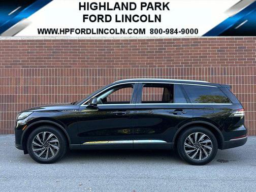 2025 Lincoln Aviator Livery