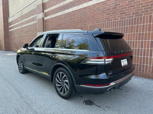 2025 Lincoln Aviator Livery
