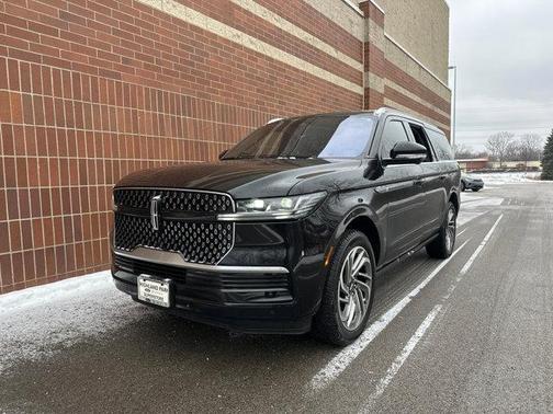 2025 Lincoln Navigator Reserve