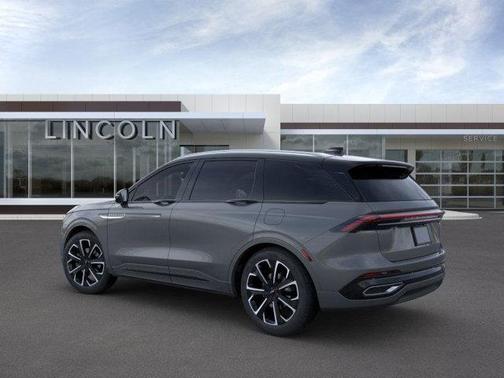 2025 Lincoln Nautilus Reserve