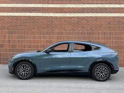 2024 Ford Mustang Mach-E Premium