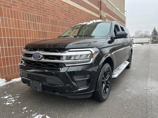 2023 Ford Expedition Max XLT