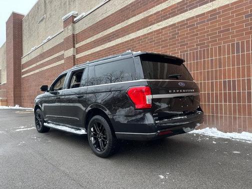 2023 Ford Expedition Max XLT