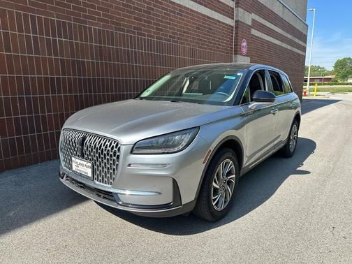 SILVER RADIANCE MET CC 2023 Lincoln Corsair Standard