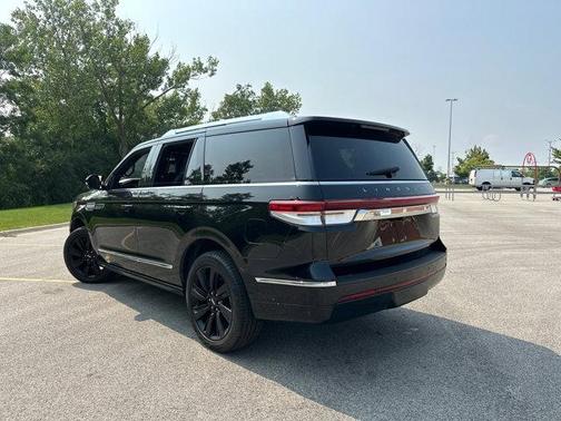 2022 Lincoln Navigator Reserve