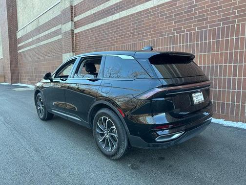 2024 Lincoln Nautilus Premiere