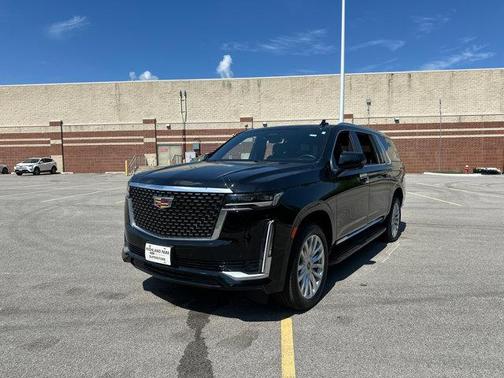 2024 Cadillac Escalade ESV Luxury