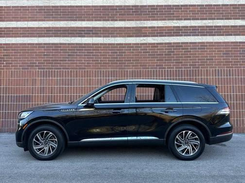 2023 Lincoln Aviator Livery