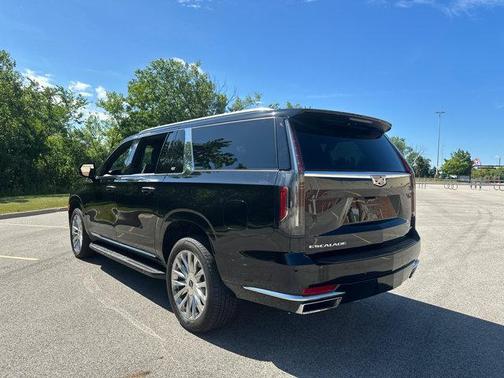 2024 Cadillac Escalade ESV Premium Luxury