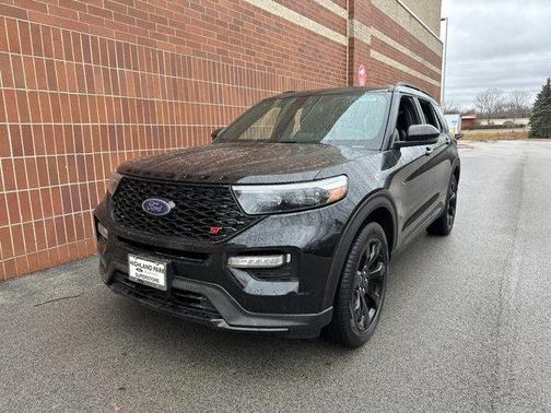 AGATE BLACK METALLIC 2023 Ford Explorer ST