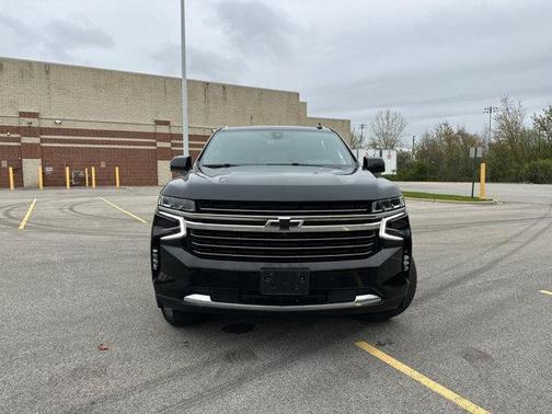 2022 Chevrolet Suburban LT
