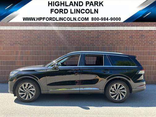 INFINITE BLACK MET CC 2025 Lincoln Aviator Livery