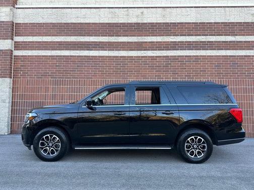 2023 Ford Expedition Max XLT