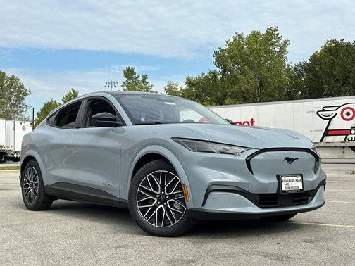 2025 Ford Mustang Mach-E Premium