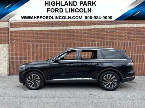 2025 Lincoln Aviator Livery