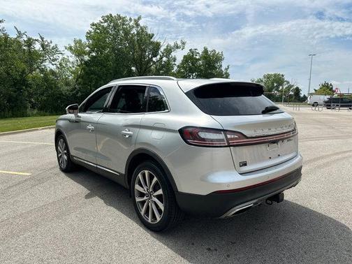 2019 Lincoln Nautilus Select