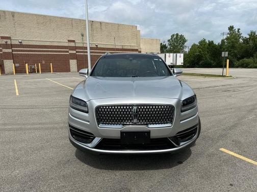 2019 Lincoln Nautilus Select