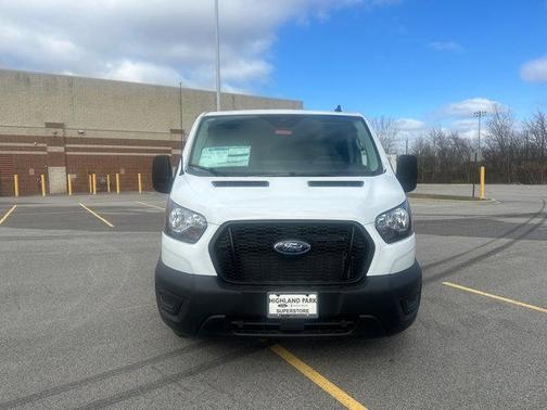 2025 Ford Transit-150 Base