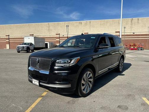 2023 Lincoln Navigator Standard L