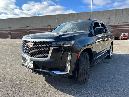 2024 Cadillac Escalade ESV Luxury