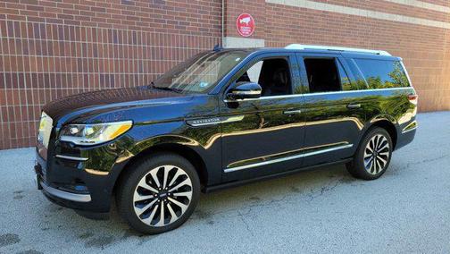 2022 Lincoln Navigator Reserve